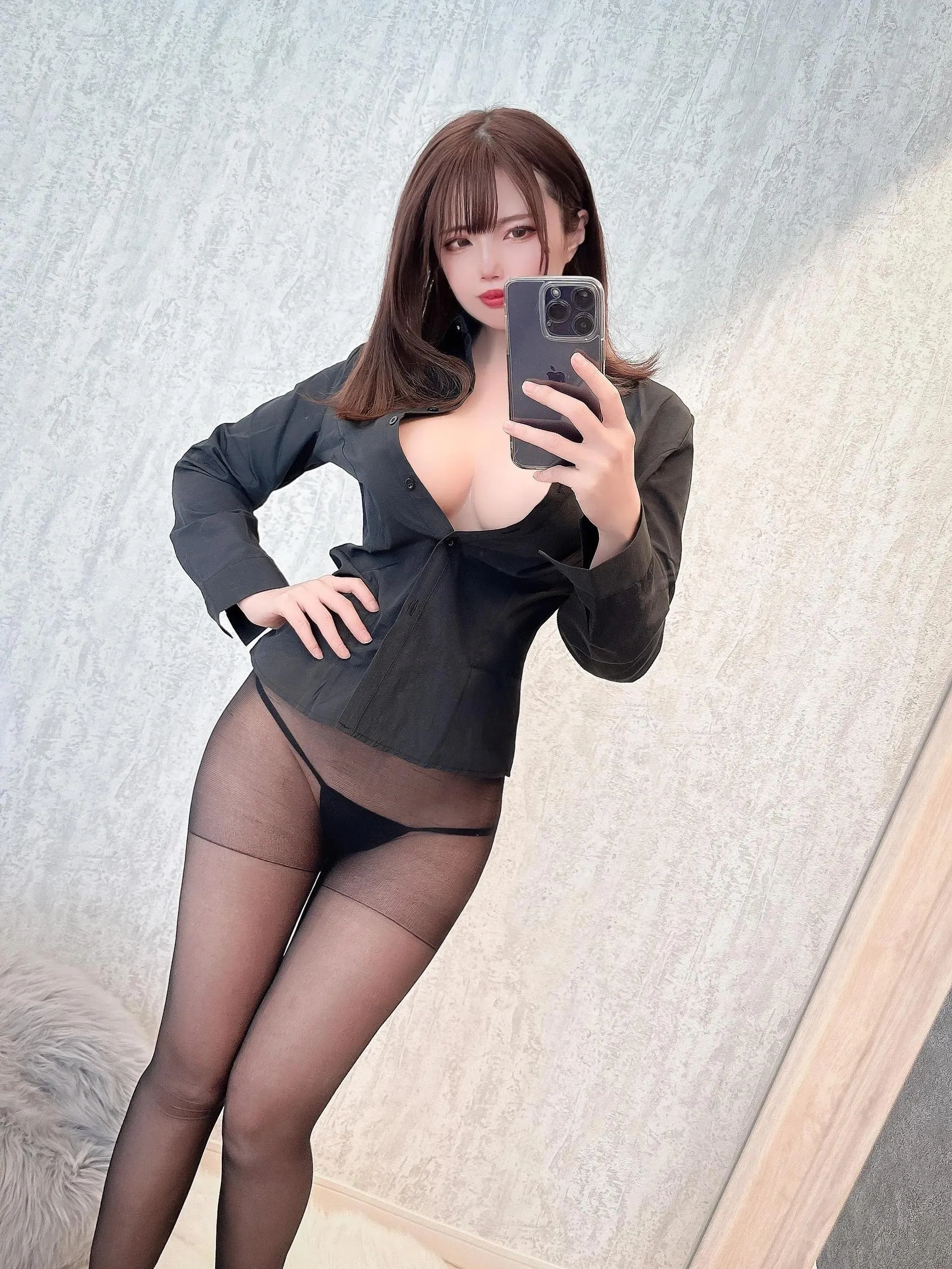 Uriうり – NO.026 Fantia2023-05月会员订阅合集-2023-05-05 黒シャツが妙にエロいOL10sheets [11P]插图5